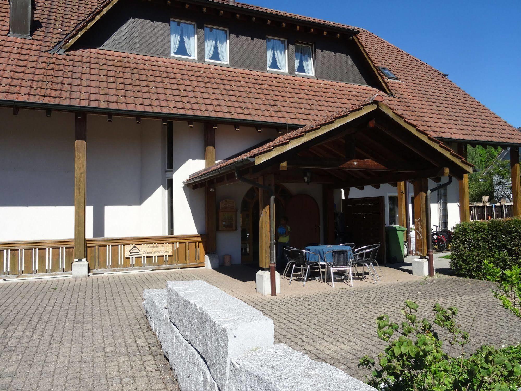Gemeinschaftshaus Im Oberdorf Лютцельфлю Экстерьер фото